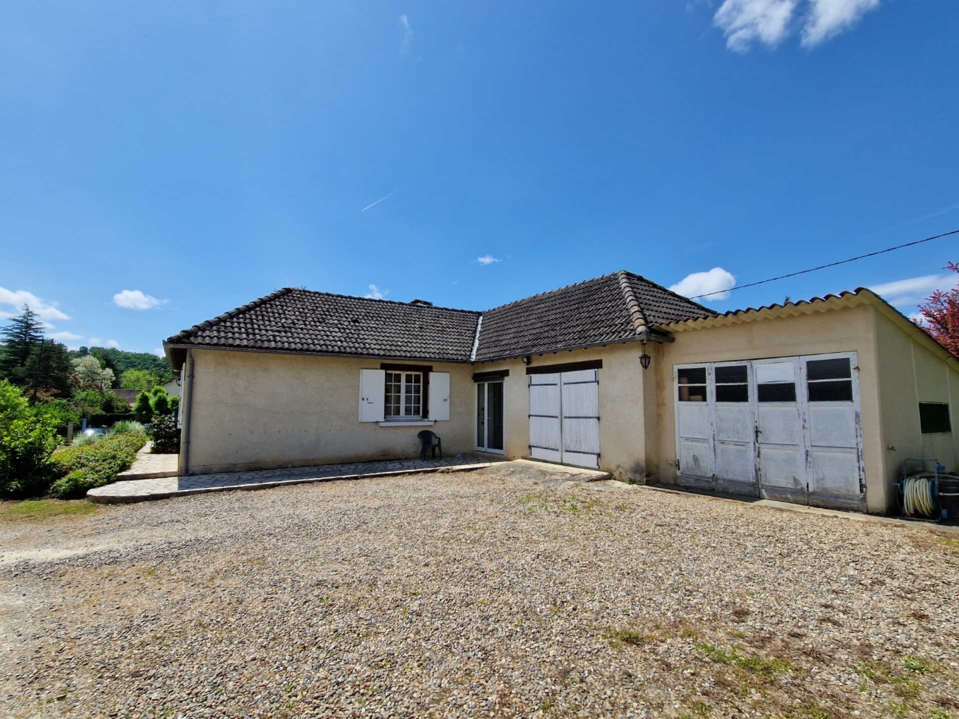 House in Le Bugue, Nouvelle-Aquitaine 12002165