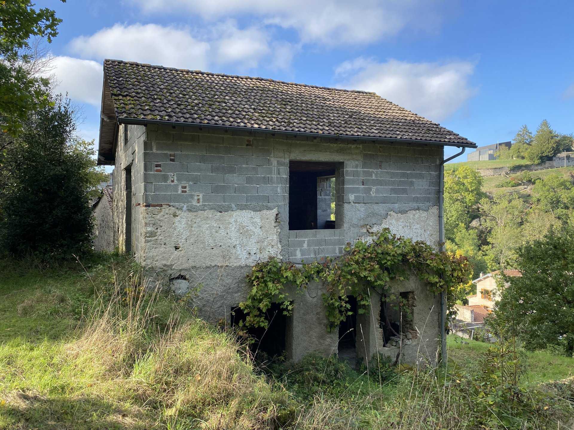 मकान में Bellac, Nouvelle-Aquitaine 12002238