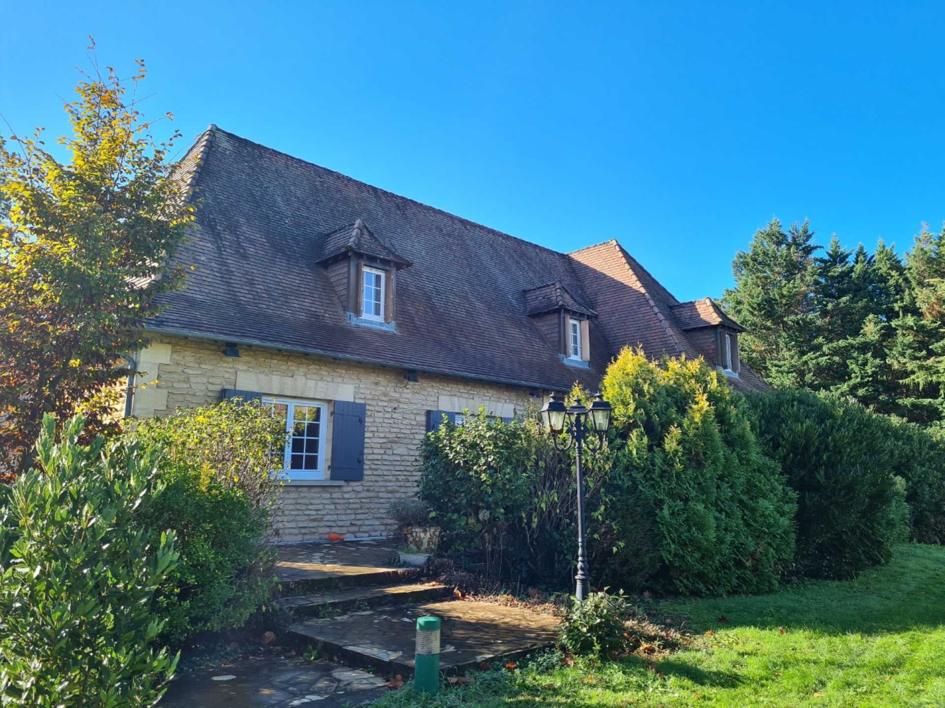 casa no Périgueux, Nouvelle-Aquitaine 12002253