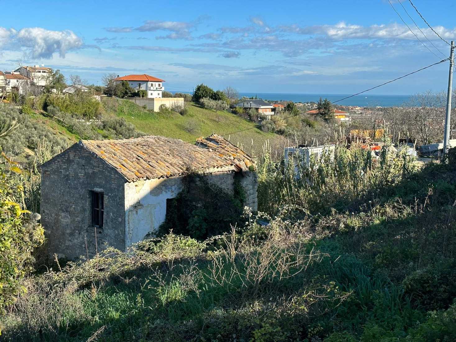 Condomínio no Torrevecchia Teatina, Abruzzo 12003006