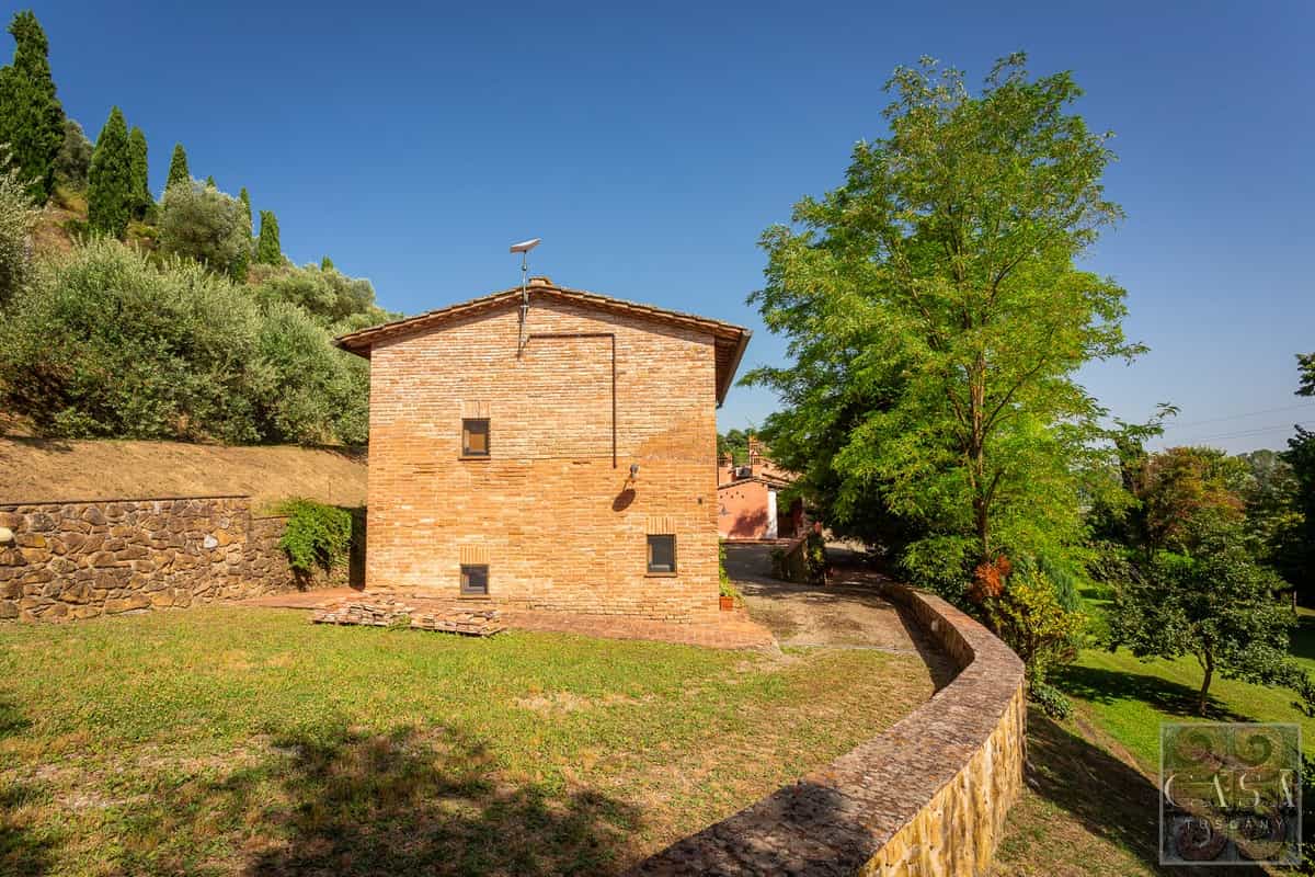 Dom w Palaia, Tuscany 12004192