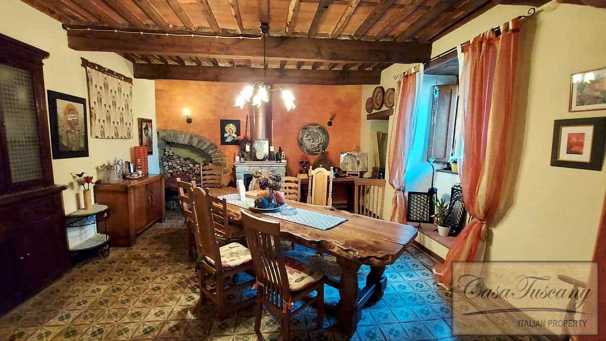 Haus im Bagni di Lucca, Toskana 12004193