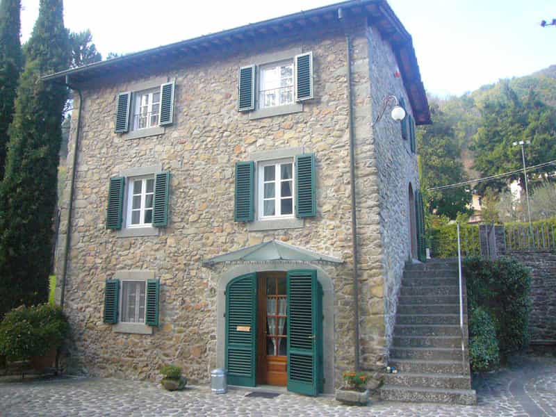 жилой дом в Bagni di Lucca, Tuscany 12004195