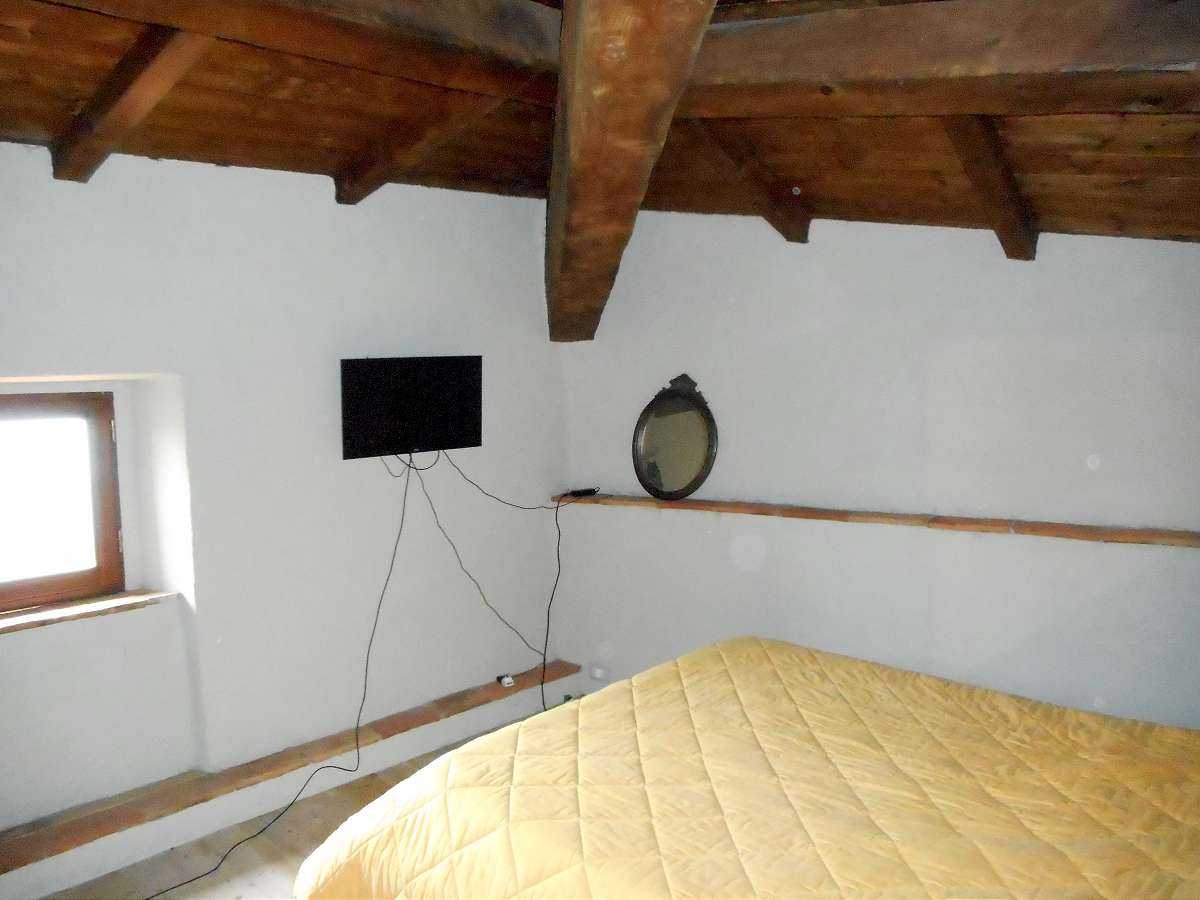 House in Castiglione di Garfagnana, Tuscany 12004196
