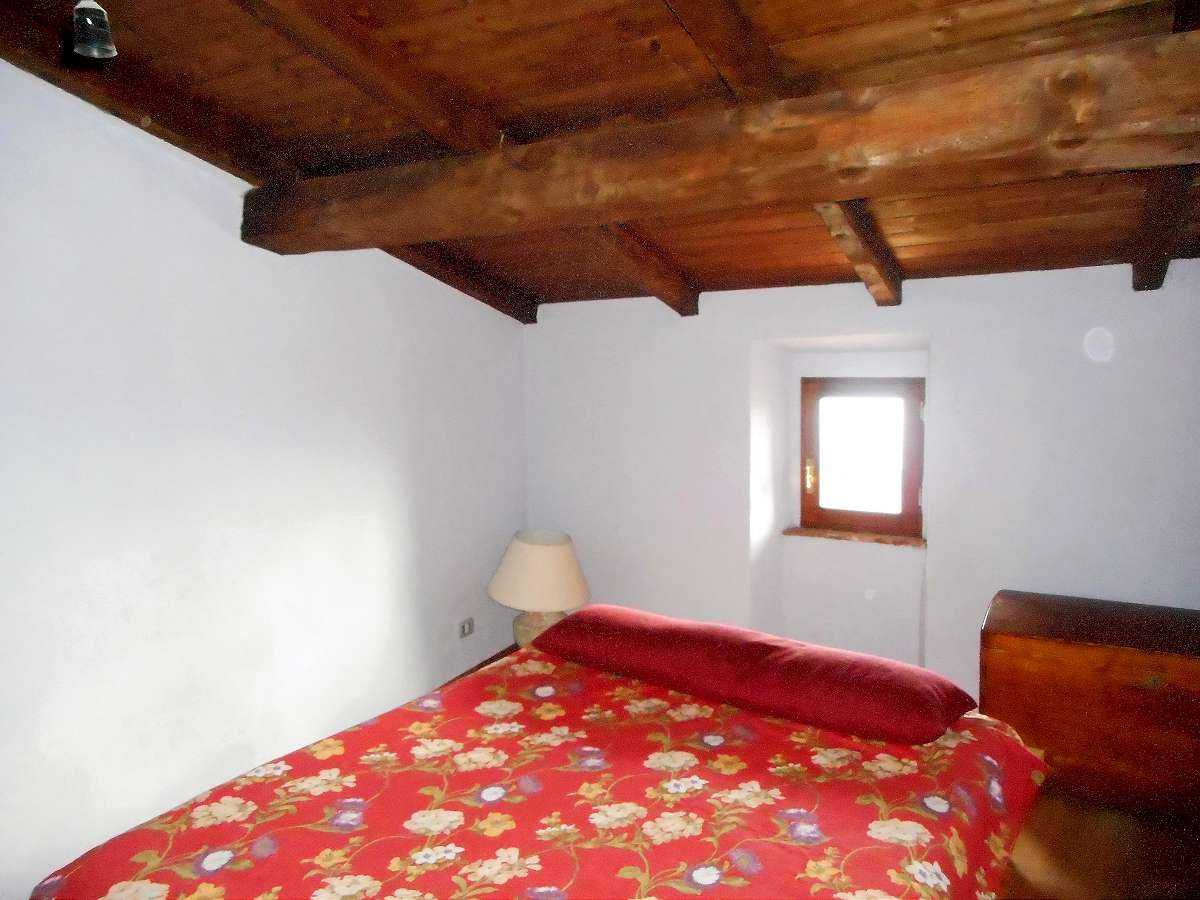 Huis in Castiglione di Garfagnana, Tuscany 12004196