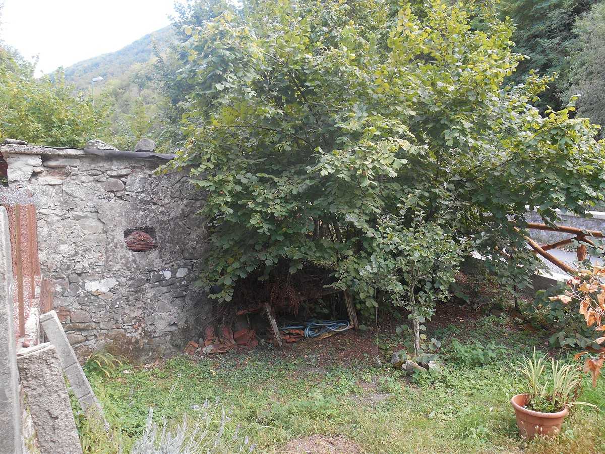 casa en Fabbriche di Vergemoli, Tuscany 12004198