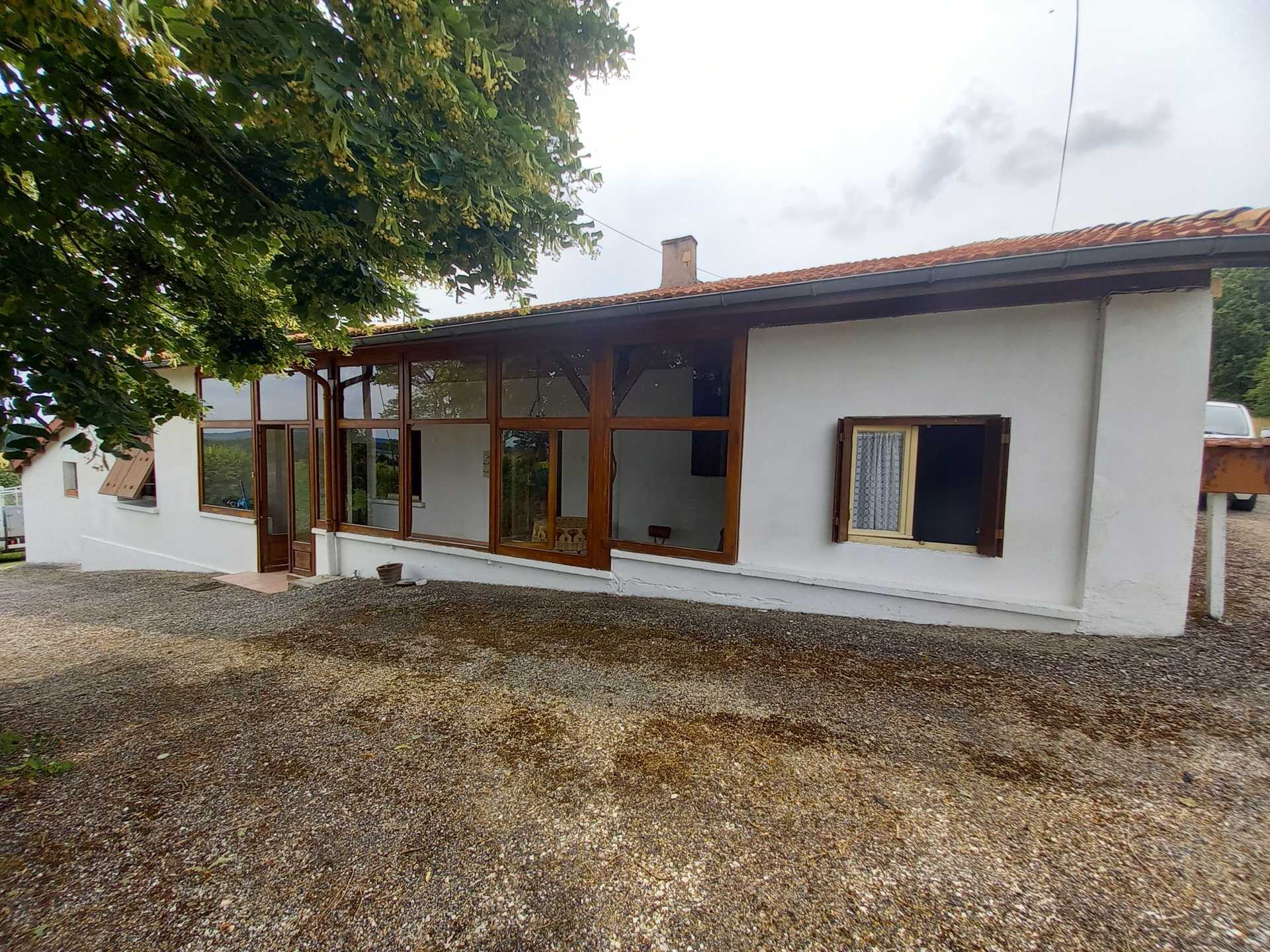 Rumah di Villereal, Nouvelle-Aquitaine 12004225