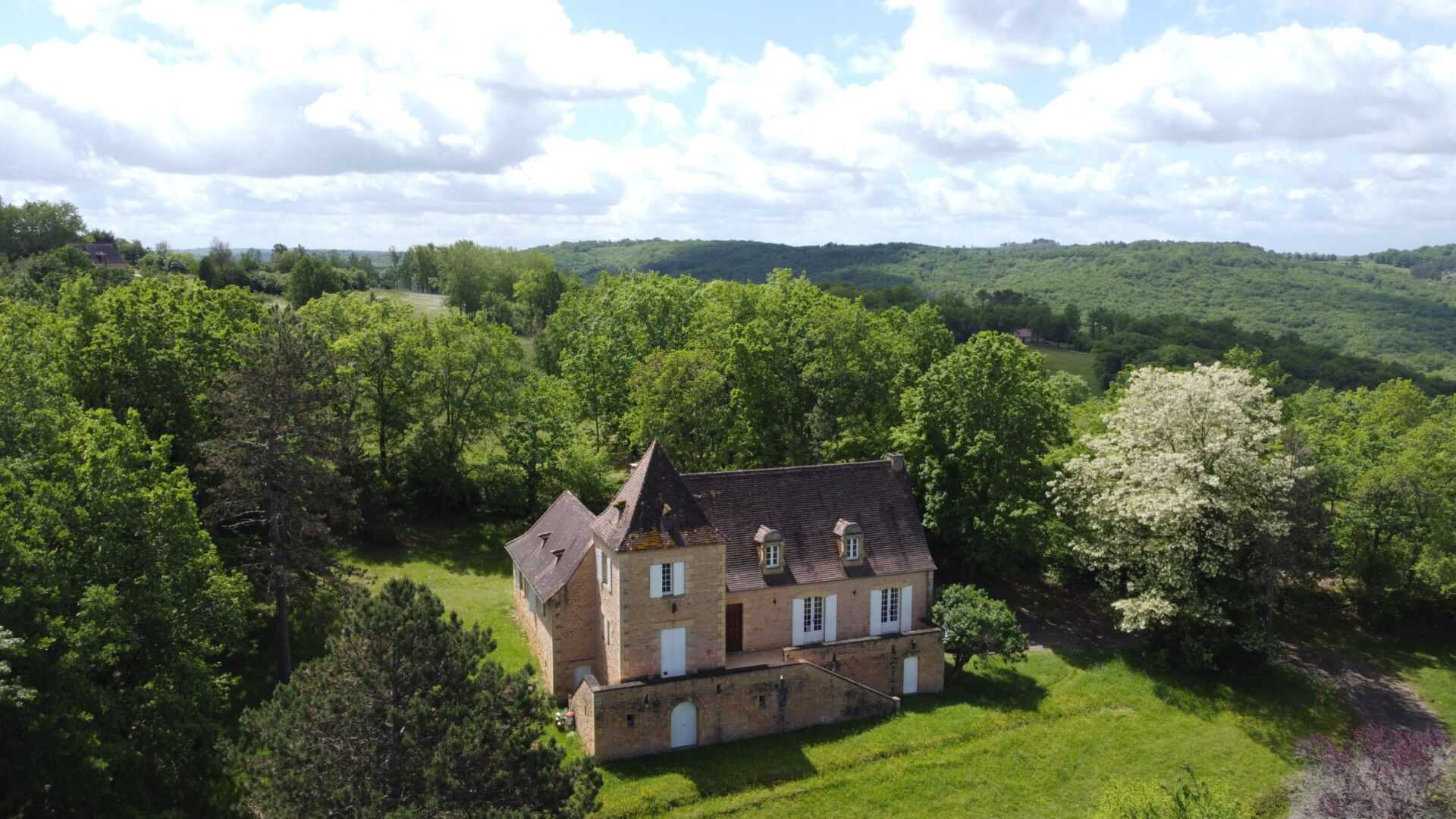 Huis in Les Eyzies, Nouvelle-Aquitanië 12004232