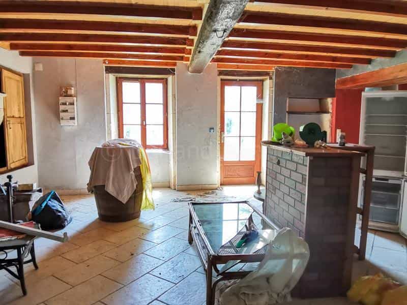 House in Villefagnan, Nouvelle-Aquitaine 12004238