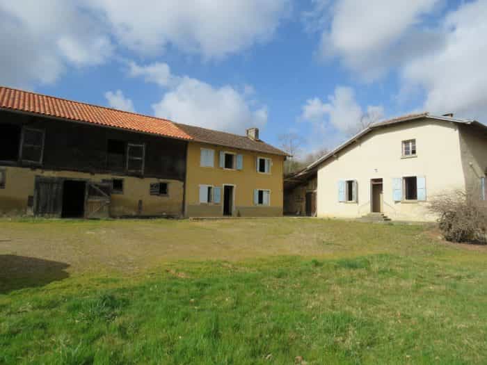 Hus i Masseube, Occitanie 12004403