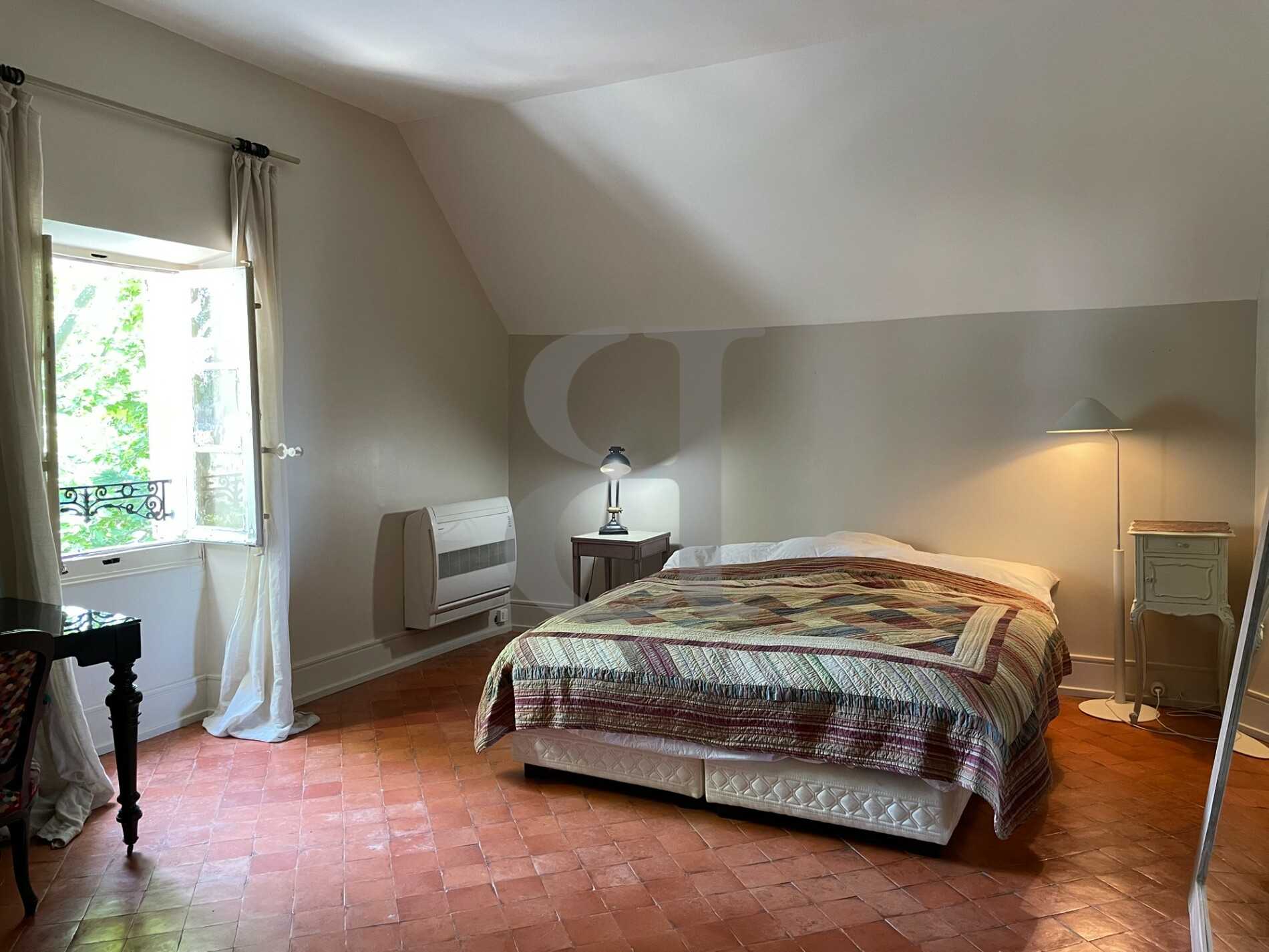 Huis in Eygalières, Provence-Alpes-Côte d'Azur 12004460