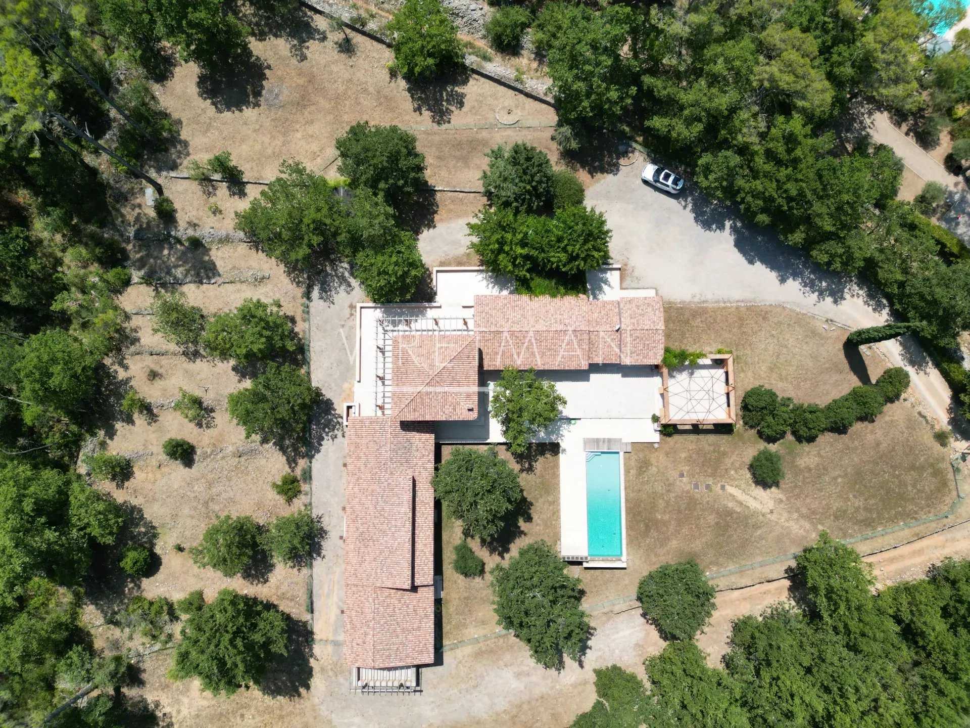 Haus im Seillans, Provence-Alpes-Côte d'Azur 12005500