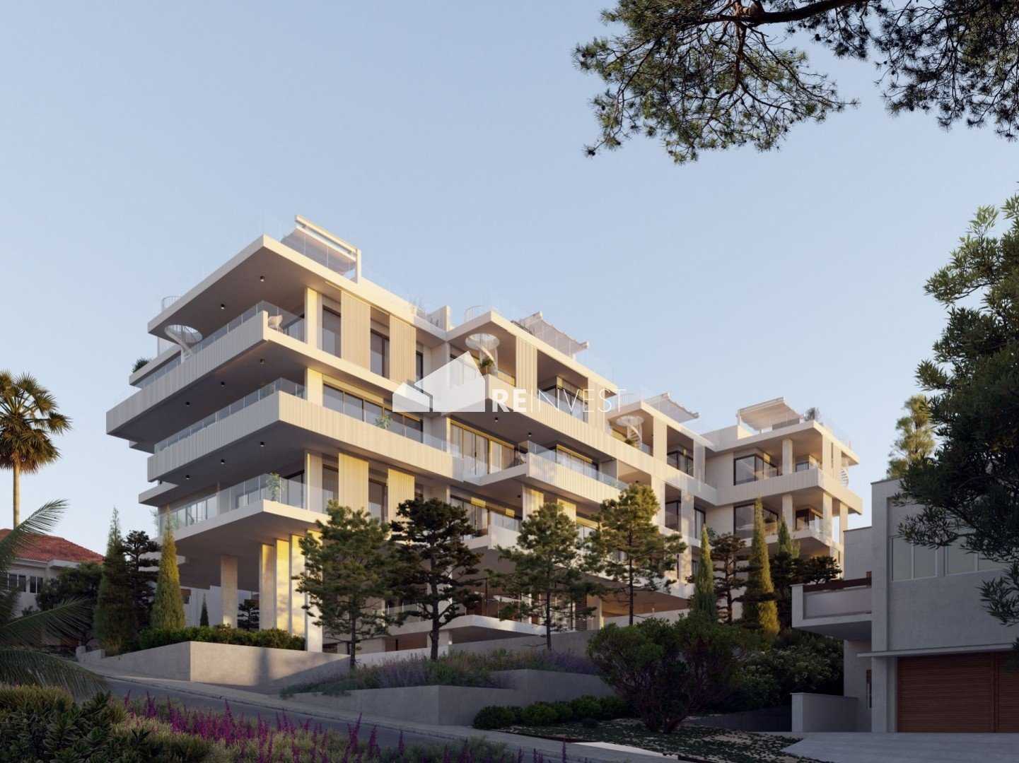 Condominium in Mesa Geitonia, Limassol 12005612
