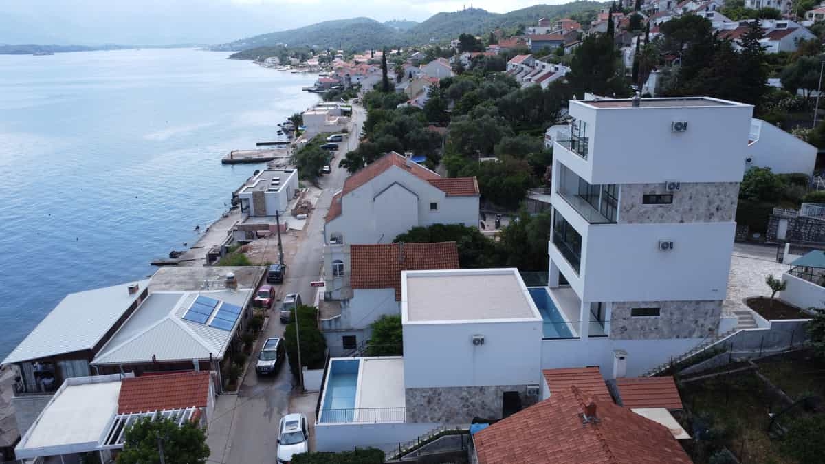 House in Tivat, Tivat 12005770