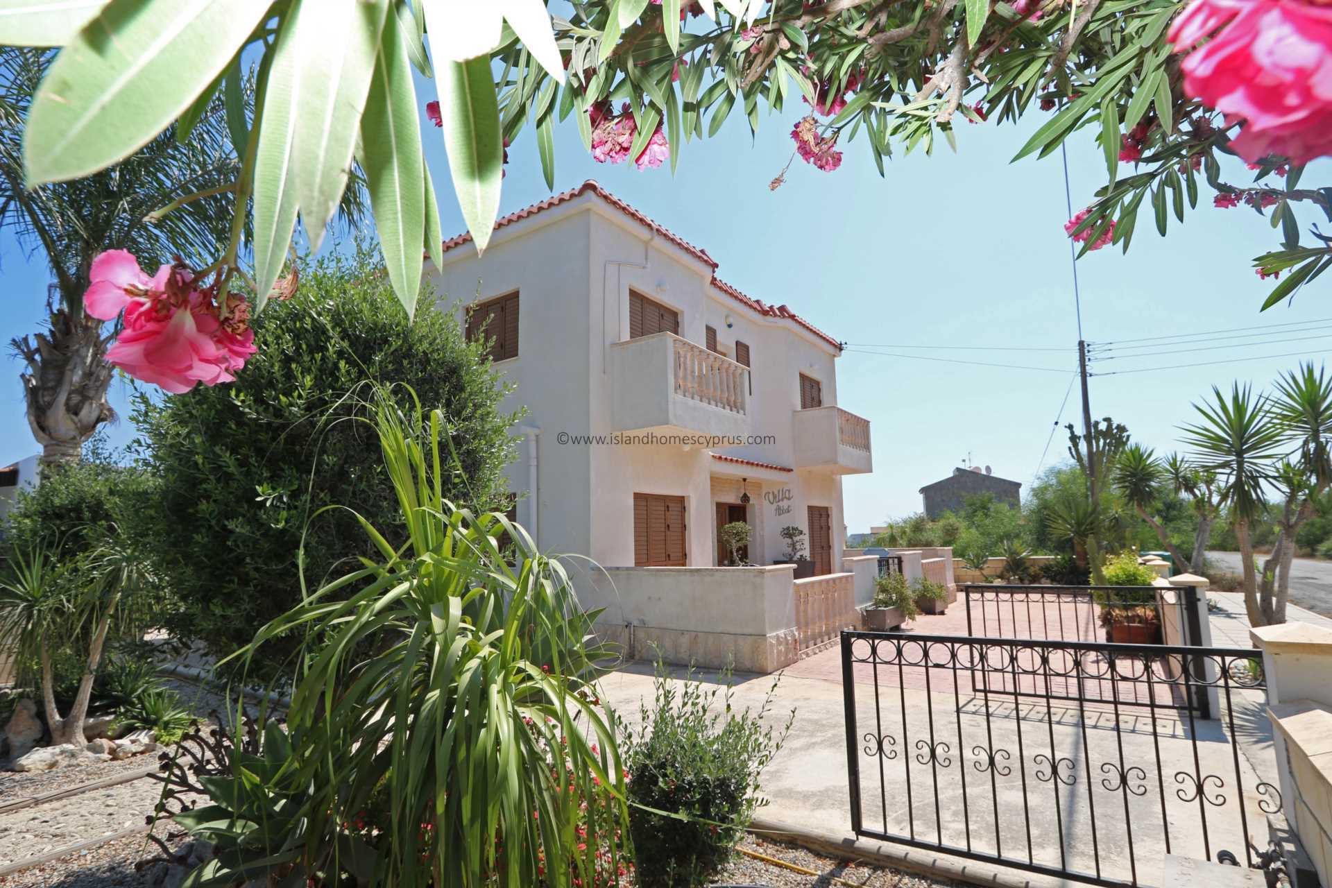 Rumah di Paralimni, Famagusta 12006089