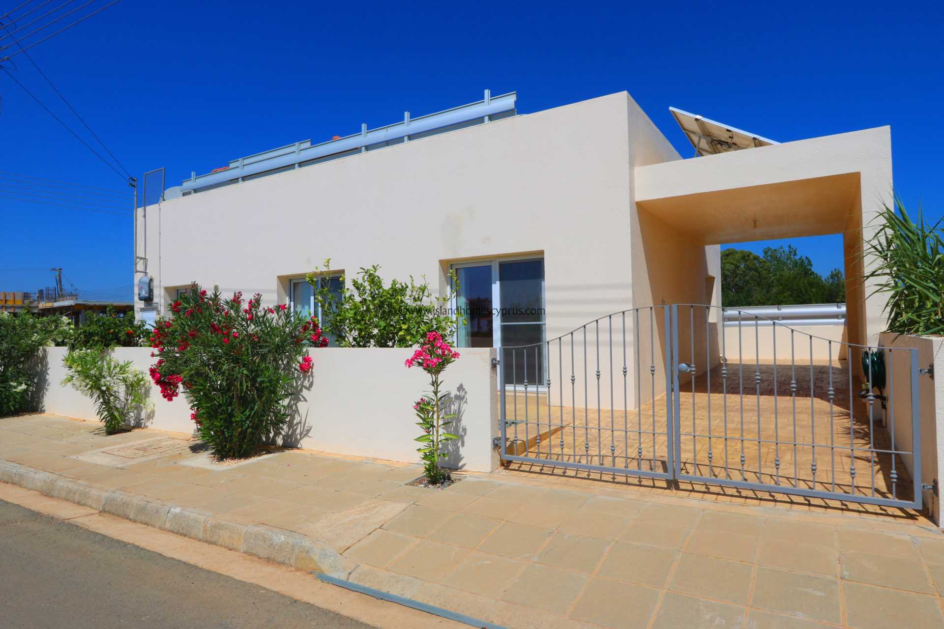 House in Xylofagou, Larnaka 12006154