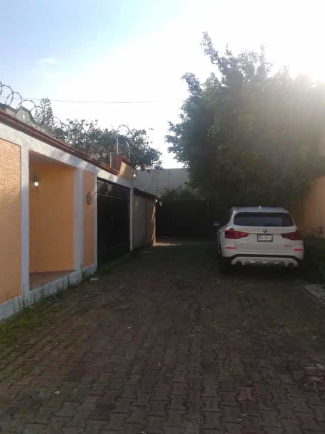 жилой дом в Cuernavaca, Calle San Cristóbal 12006337