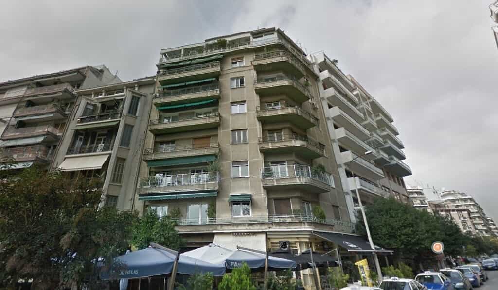 公寓 在 Thessaloniki, Kentriki Makedonia 12006426