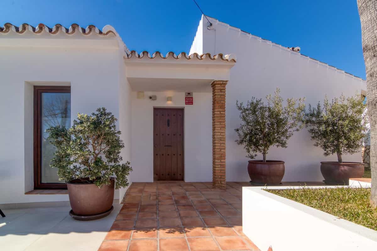 Huis in Santa Fe de los Boliches, Andalusië 12006541