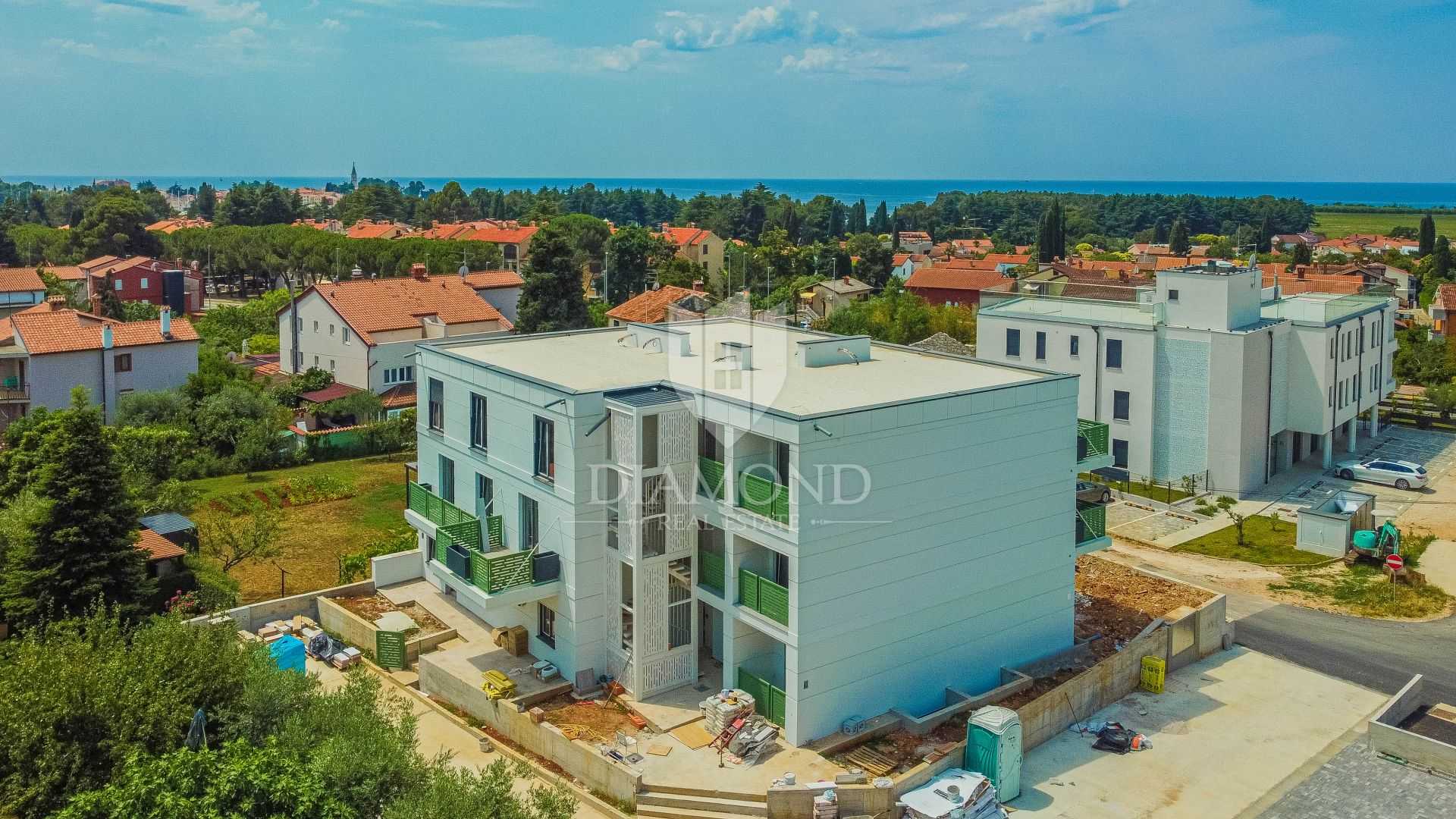 Condominium dans Novigrad, Istarska Zupanija 12006737