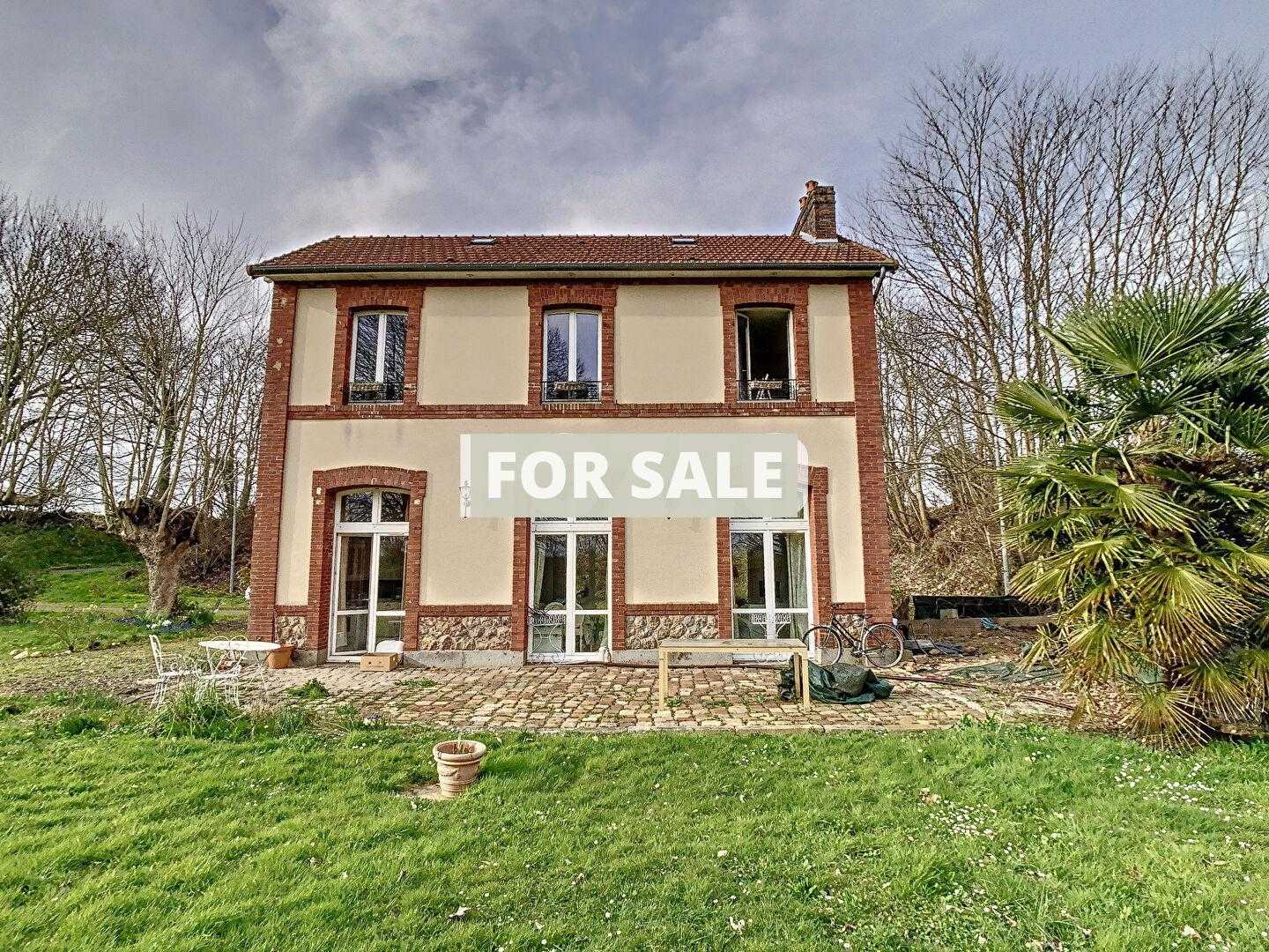 House in Romagny-Fontenay, Normandie 12007397