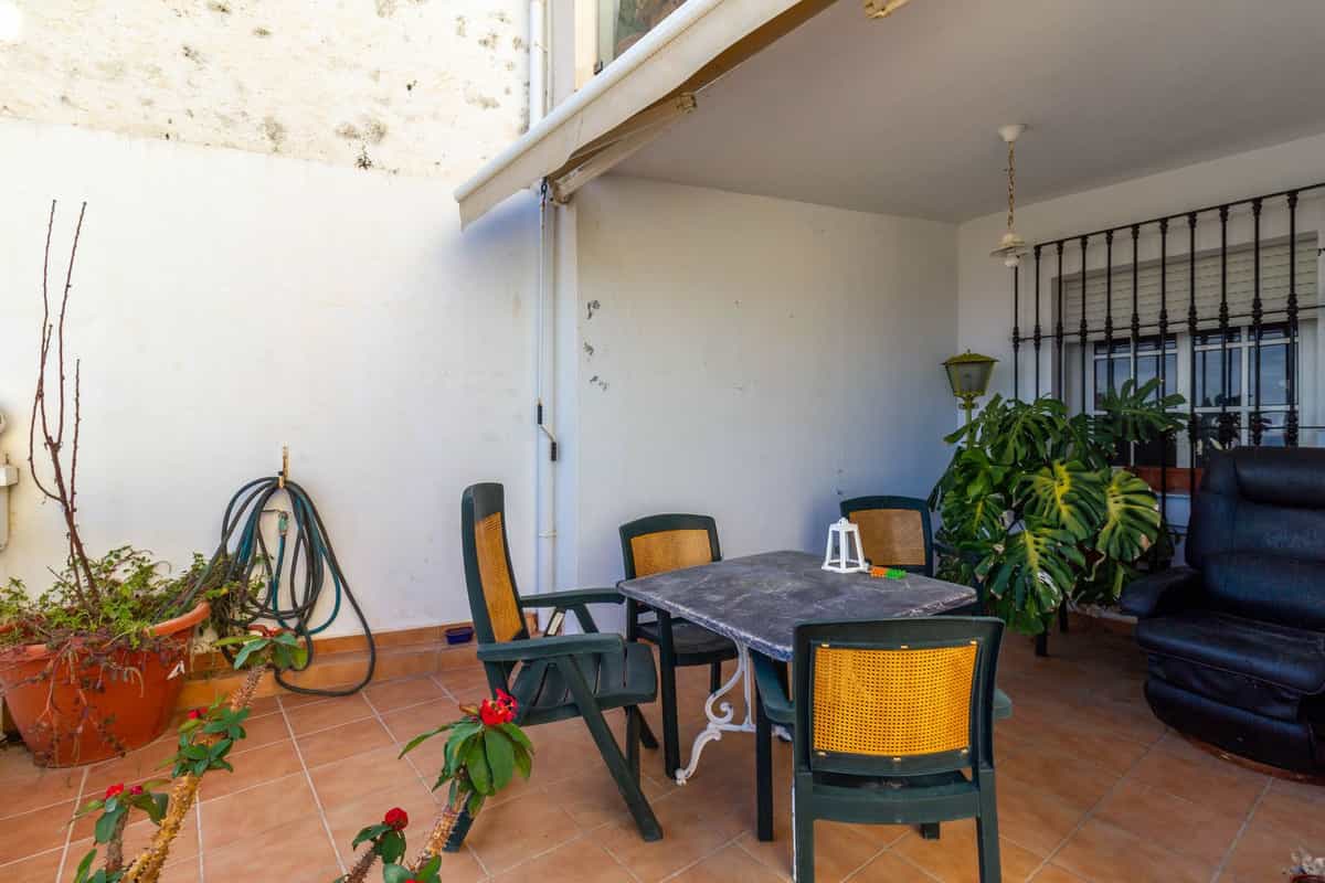 Condominium in Torremolinos, Andalucía 12008037