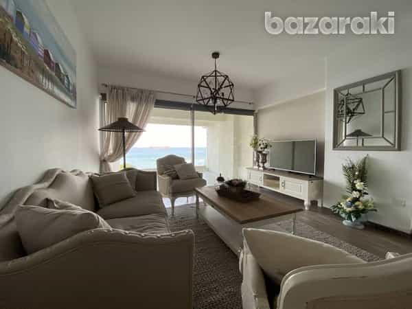 Condominium in Limassol, Lemesos 12008213