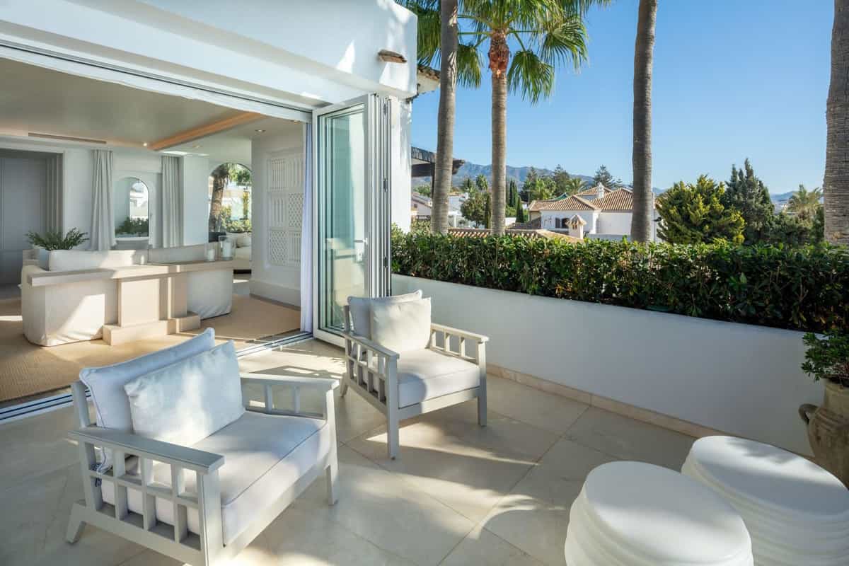 Condominium in Marbella, Andalucía 12008381