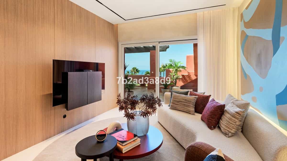 Condominium in Atalaya Isdabe, Andalucía 12008474
