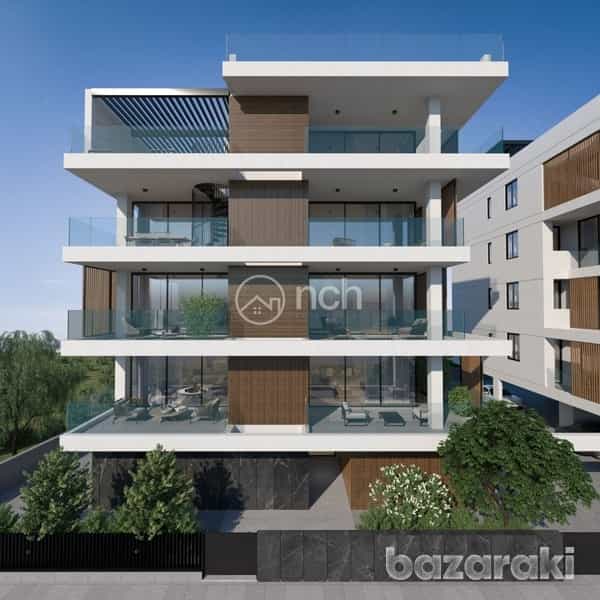 Condominium in Mouttagiaka, Limassol 12008858