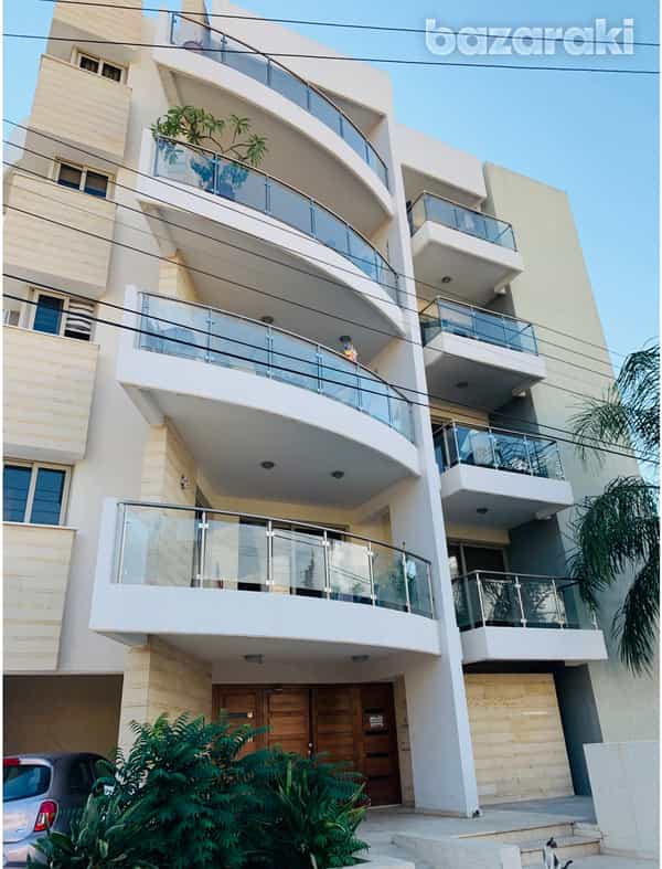 Condominium in Limassol, Limassol 12009263