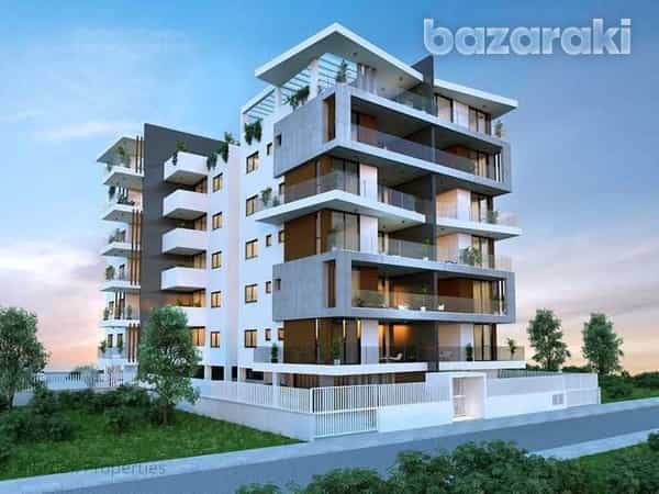 Condominium in Agia Fylaxis, Lemesos 12009839