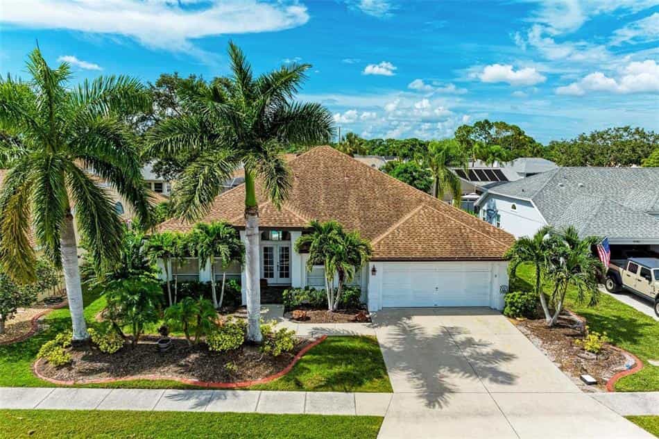 House in Elwood Park, Florida 12010188