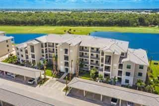 Condominium in Lakewood-ranch, Florida 12010205