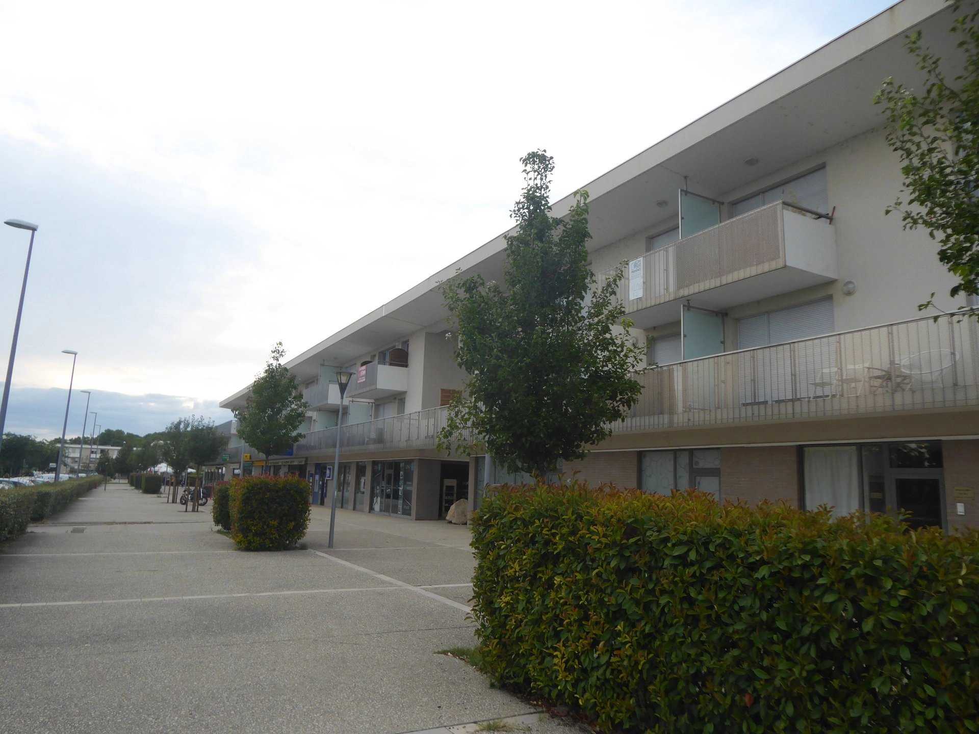 Condominium dans Montfavet, Vaucluse 12010426