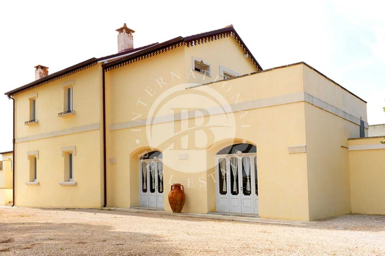 Huis in Castelnuovo Cilento, Campanië 12010459
