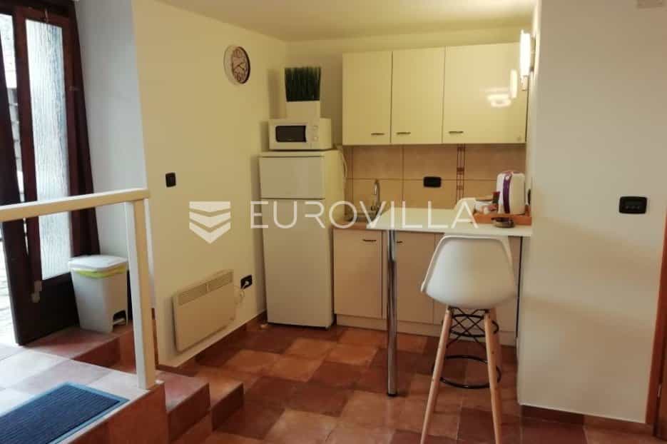 公寓 在 Vodnjan, Istarska Zupanija 12010719