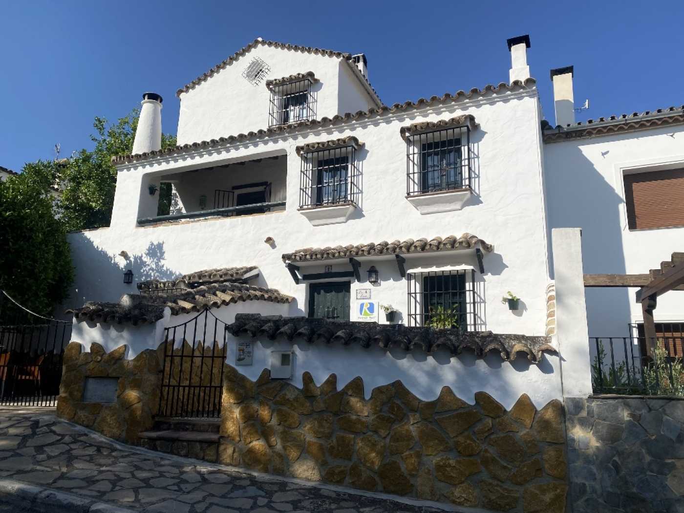 मकान में Zahara de la Sierra, Andalusia 12011173