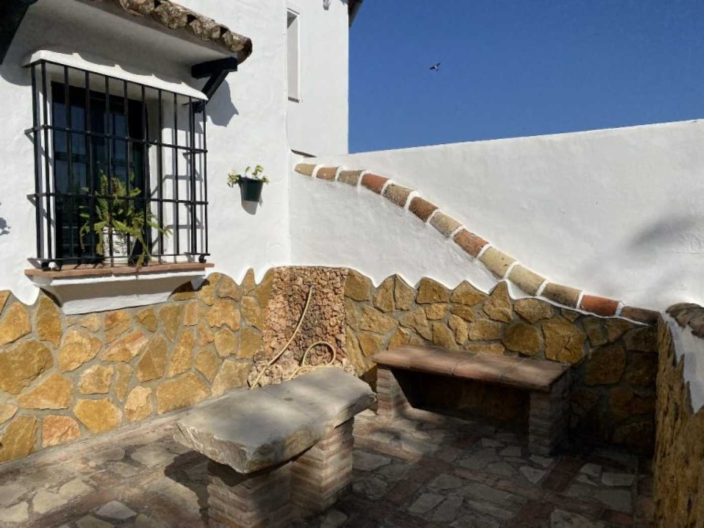 σπίτι σε Zahara de la Sierra, Andalusia 12011173