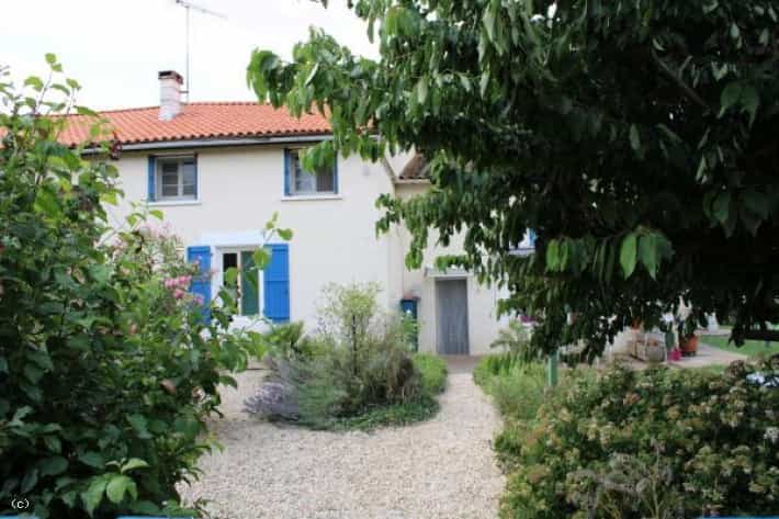 rumah dalam Raix, Nouvelle-Aquitaine 12011959