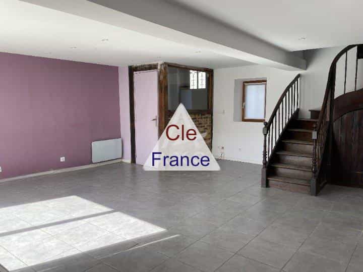 жилой дом в Соболь-сюр-Сарт, Платы Луары 12012076