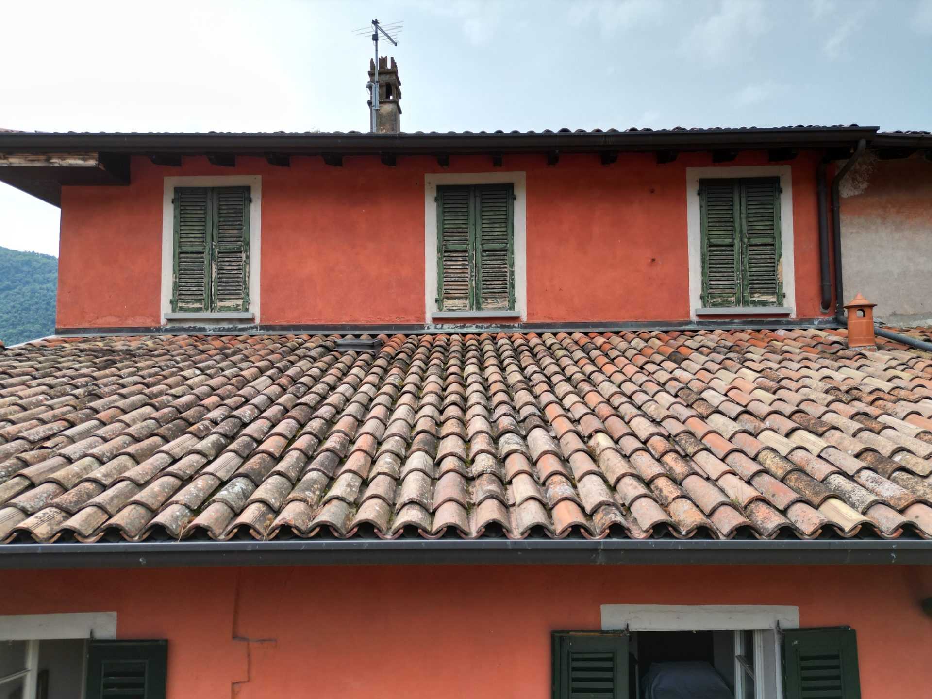 Condominium in Sale Marasino, Lombardy 12012155