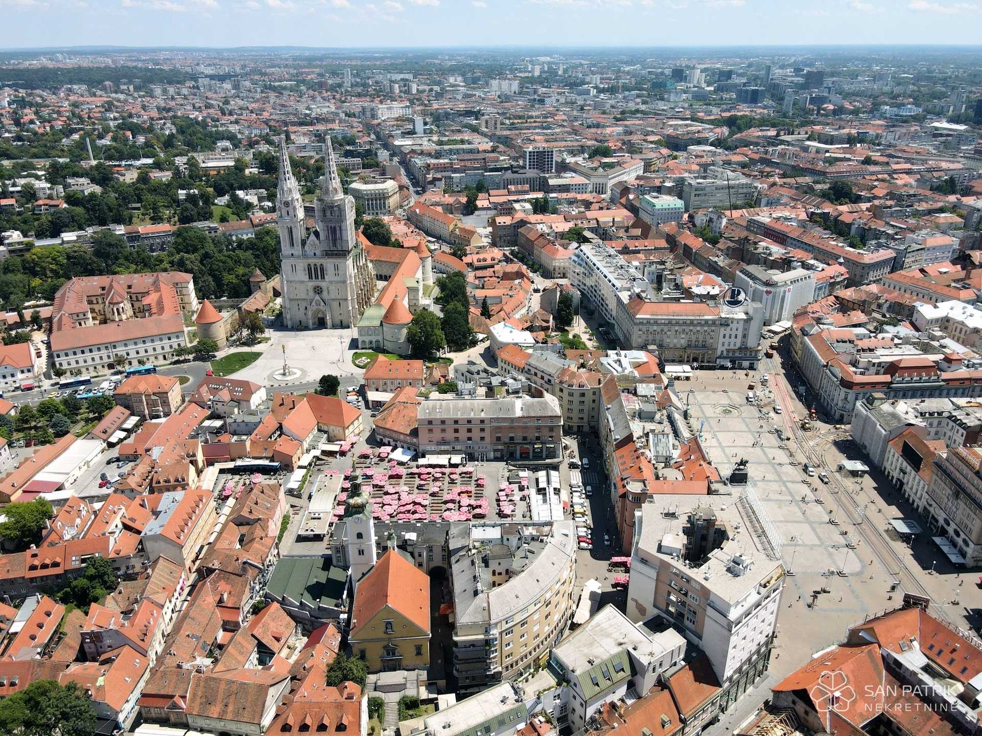 Condominium in Zagreb, Zagreb, grad 12013027