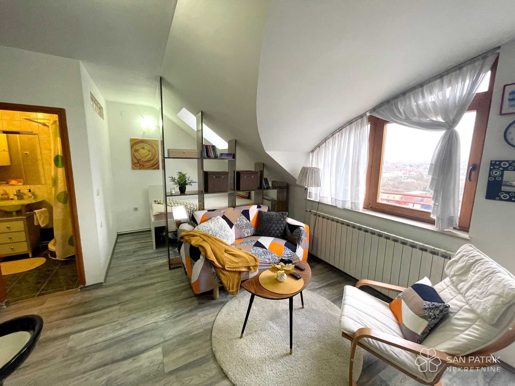 Condominium in Zagreb,  12013110