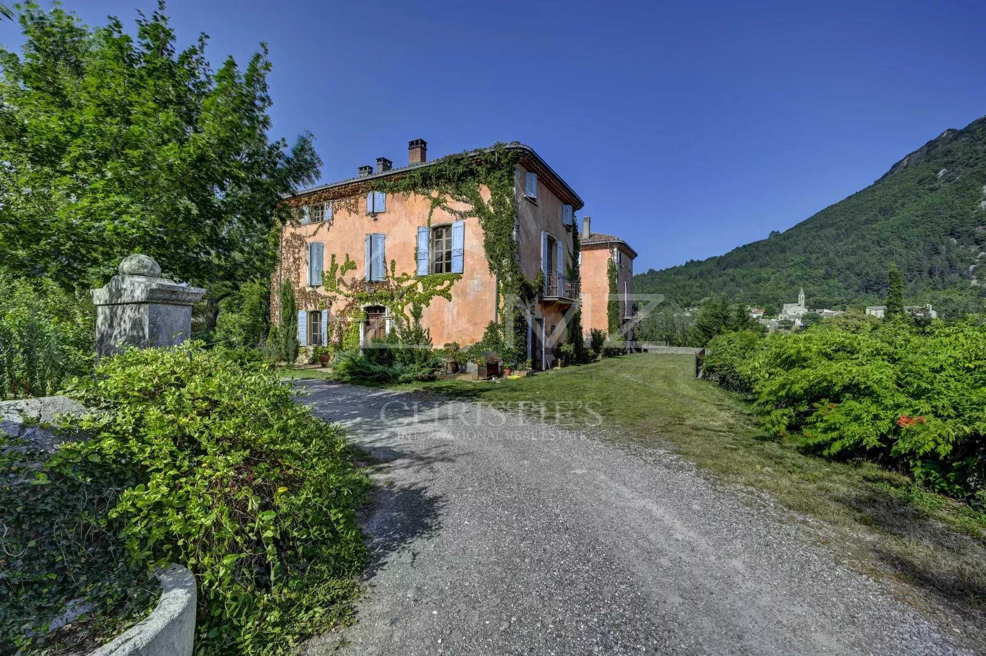 Rumah di Sisteron, Provence-Alpes-Cote d'Azur 12013322