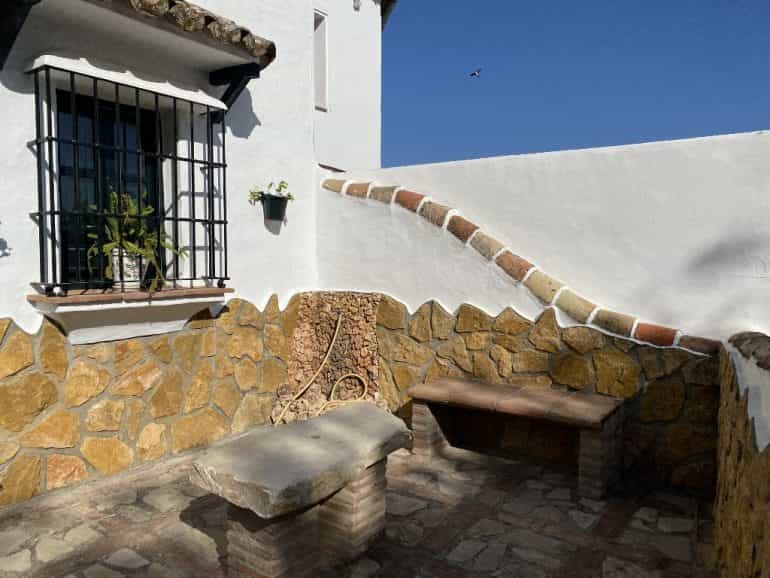 σπίτι σε Zahara de la Sierra, Andalusia 12013563