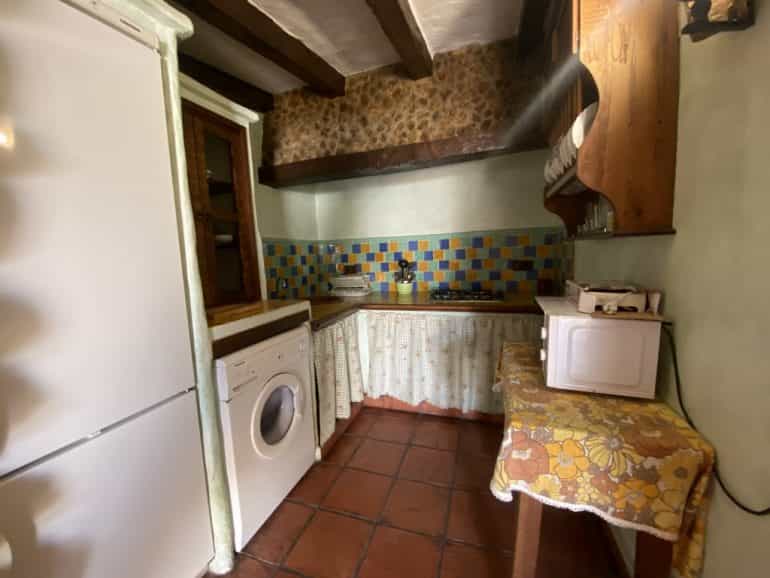 casa en Zahara de la Sierra, Andalusia 12013563
