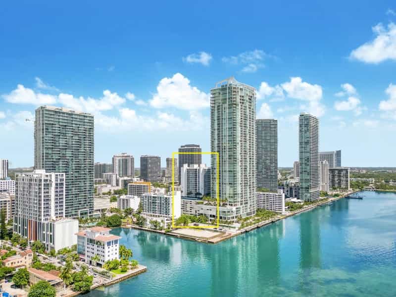 Condominio nel Miami, Florida 12013745