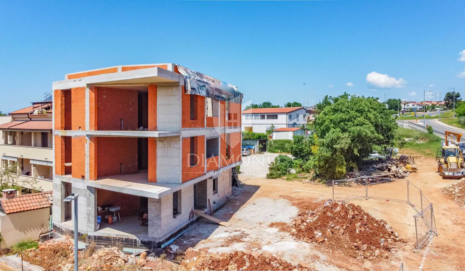 Condominio en Poreč, Istarska Županija 12013947
