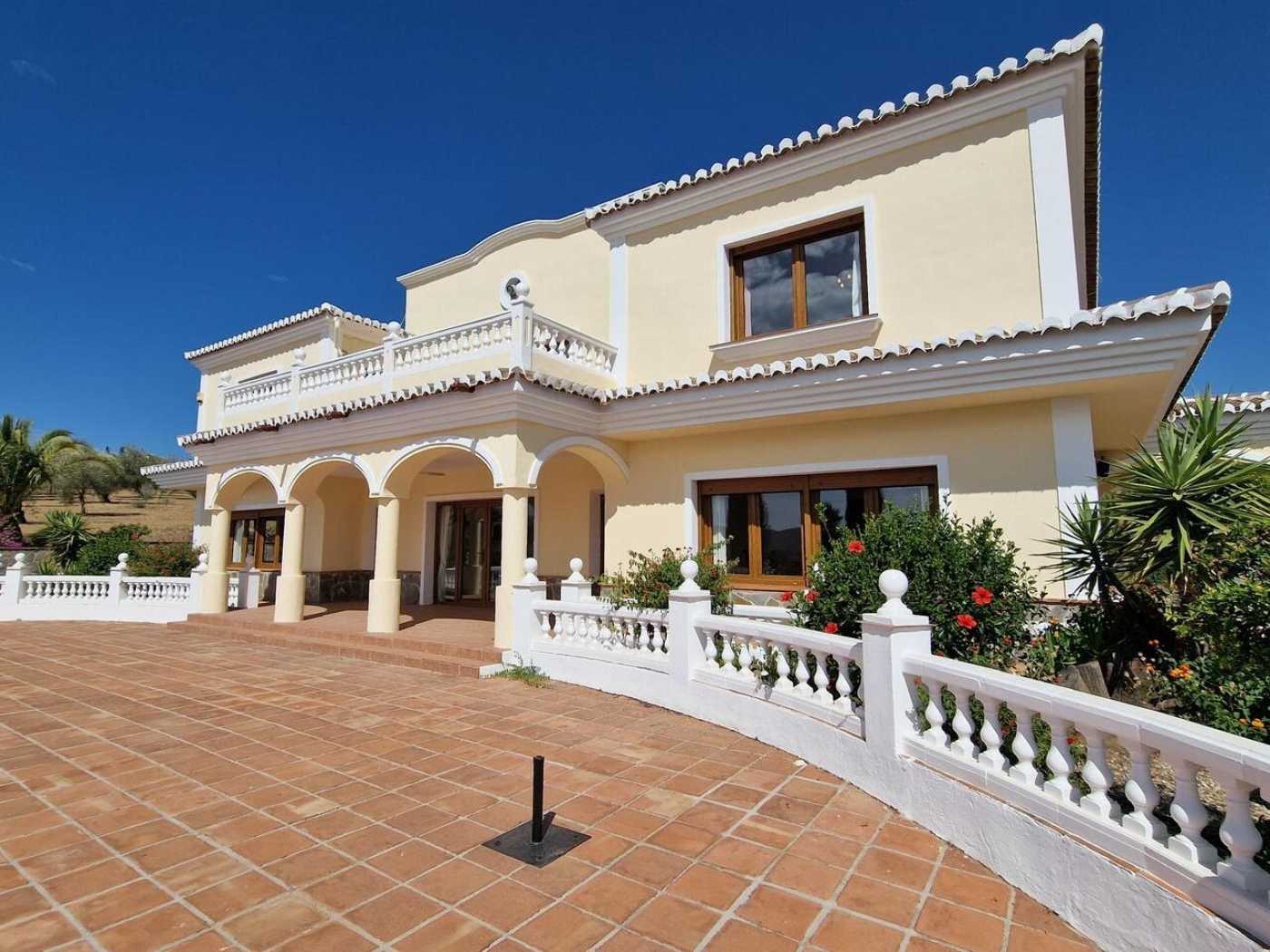 Hus i Viñuela, Andalusia 12014084